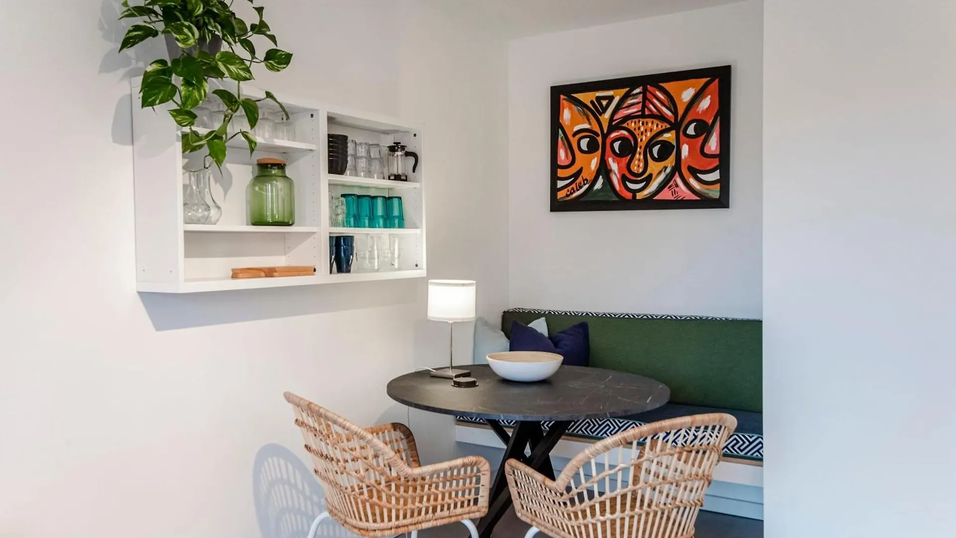 Studio Evership Just Minutes From The Beach And Center Zandvoort